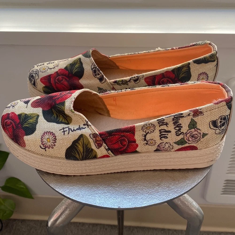 Platform Floral Canvas Espadrilles